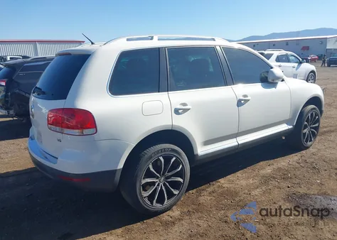 2007 Volkswagen Touareg V6 z USA, uszkodzony, nr VIN WVGZE77LX7D056124